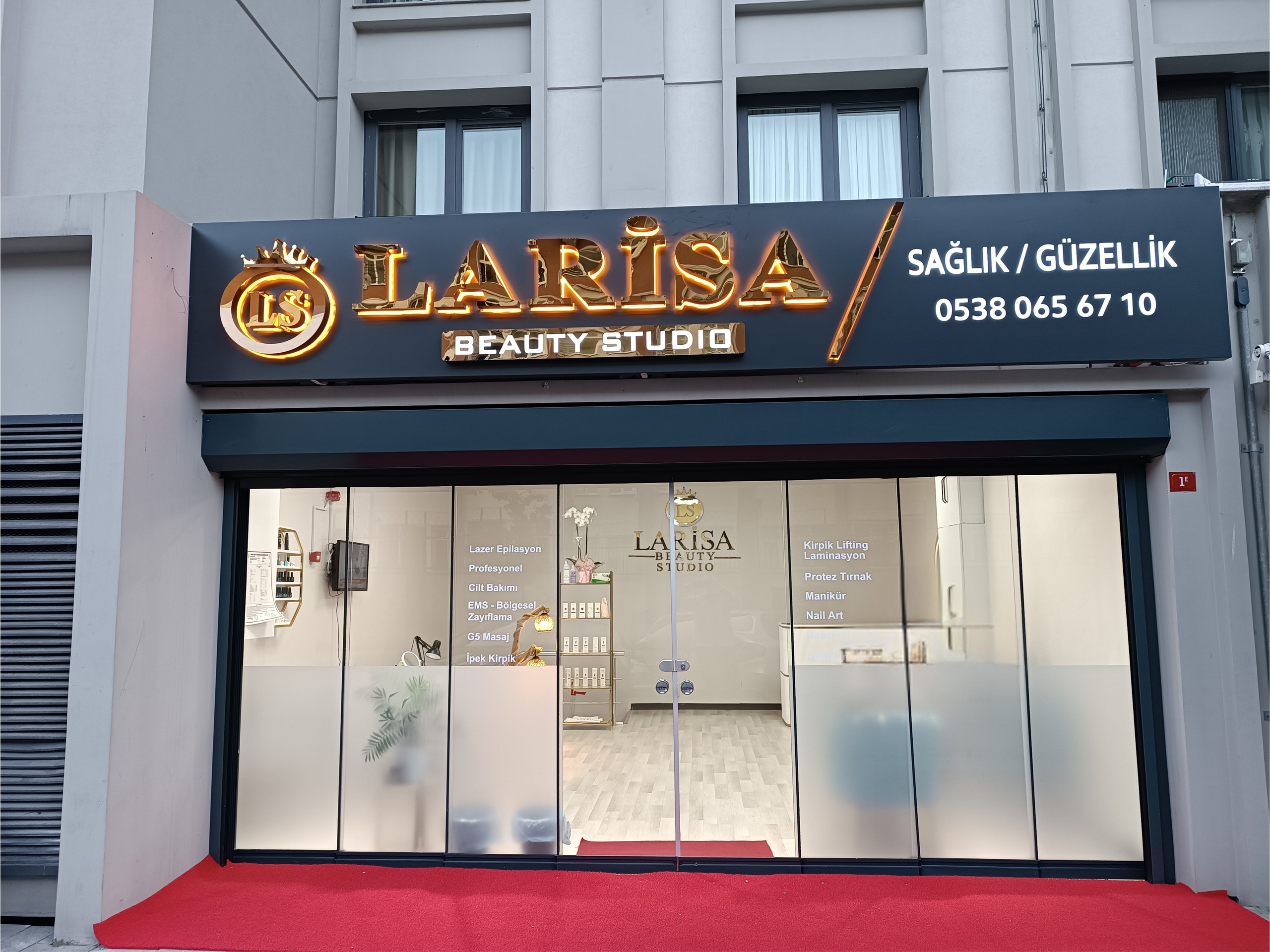 Larisa Beauty Studio salon fotoğrafı